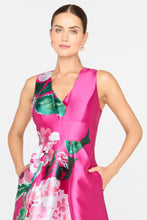 Load image into Gallery viewer, Kay Unger  - Dress - 55115611
