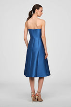 Load image into Gallery viewer, Kay Unger  - Dress - 55116348
