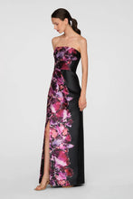 Load image into Gallery viewer, Kay Unger  - Dress - 55116636
